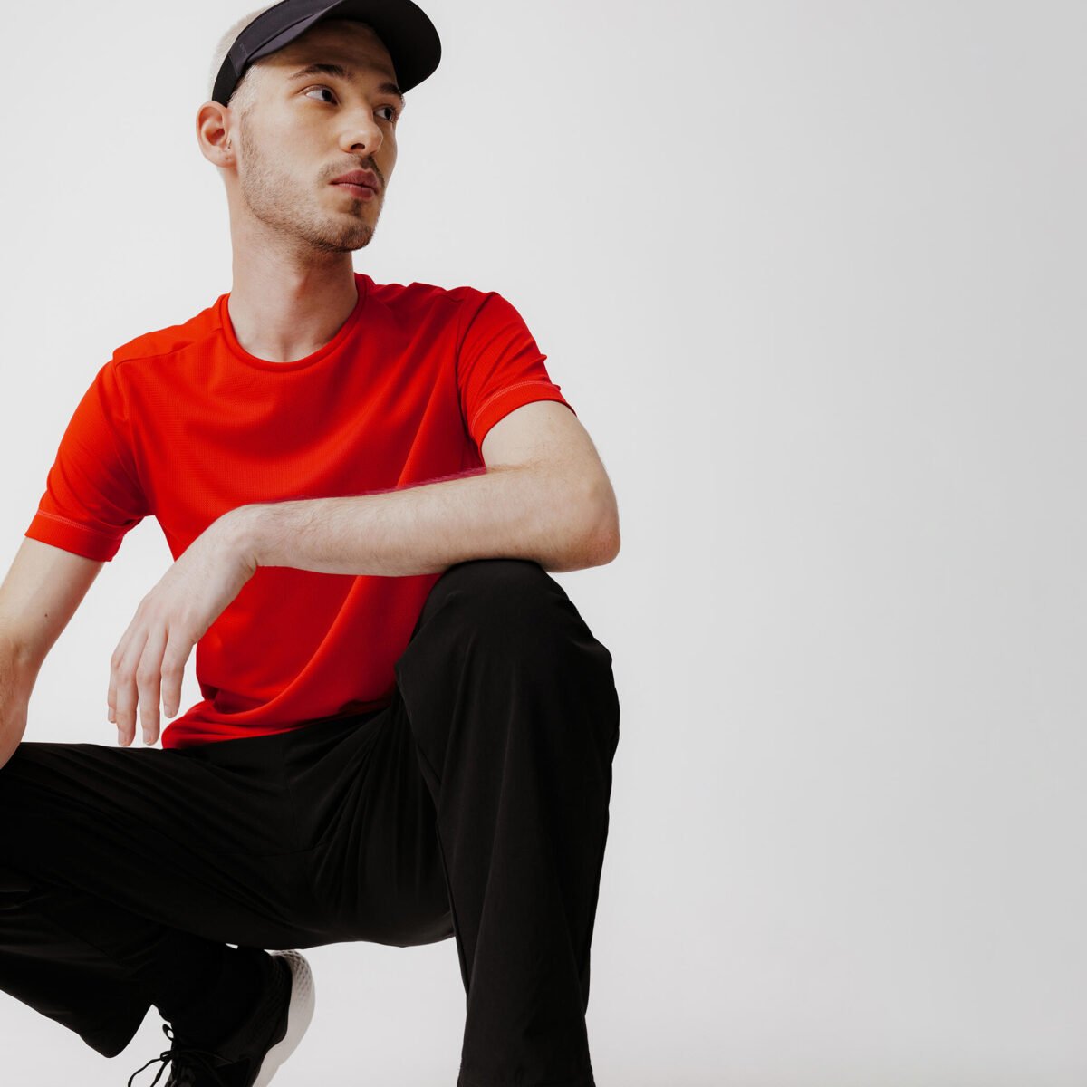 Men Running T-Shirt Breathable, Quick Dry, Kiprun 100 - Image 2