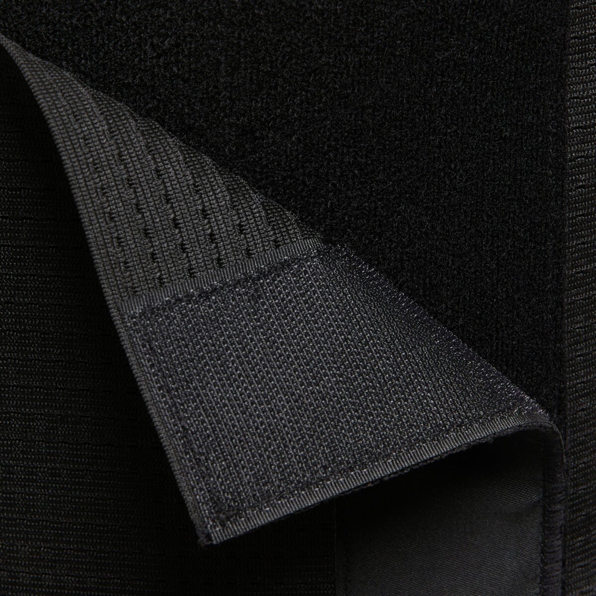 Adult Supportive Lumbar Brace P100 - Black - Image 3