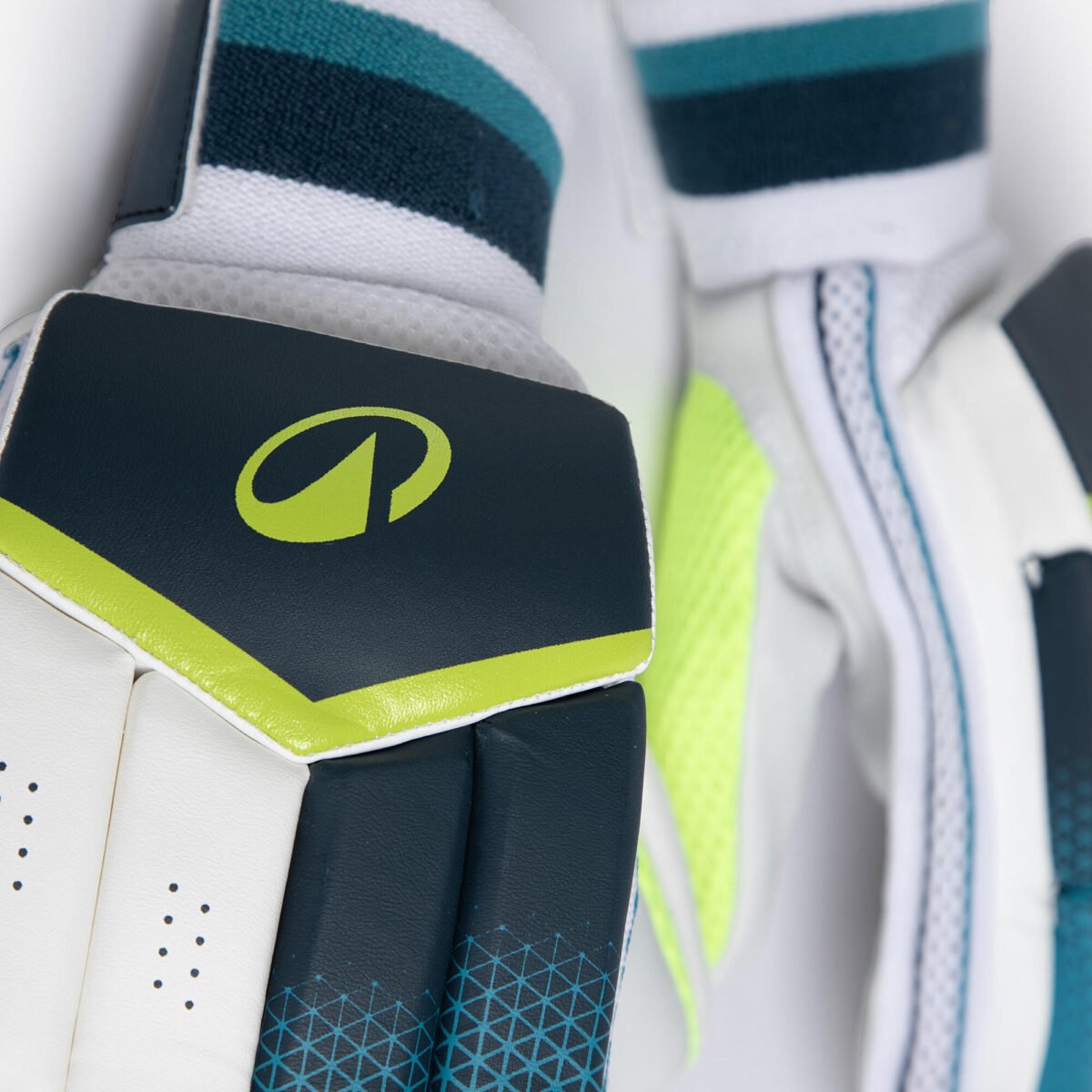 Cricket Batting Gloves GL 550 Split Men - Image 5